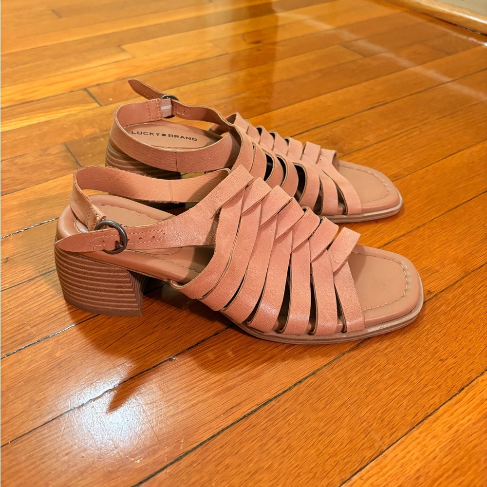 Lucky Brand Women's Brown Strappy Block Heel Sandals